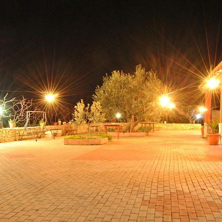 Agriturismo La Ferrovia Мольфетта Экстерьер фото