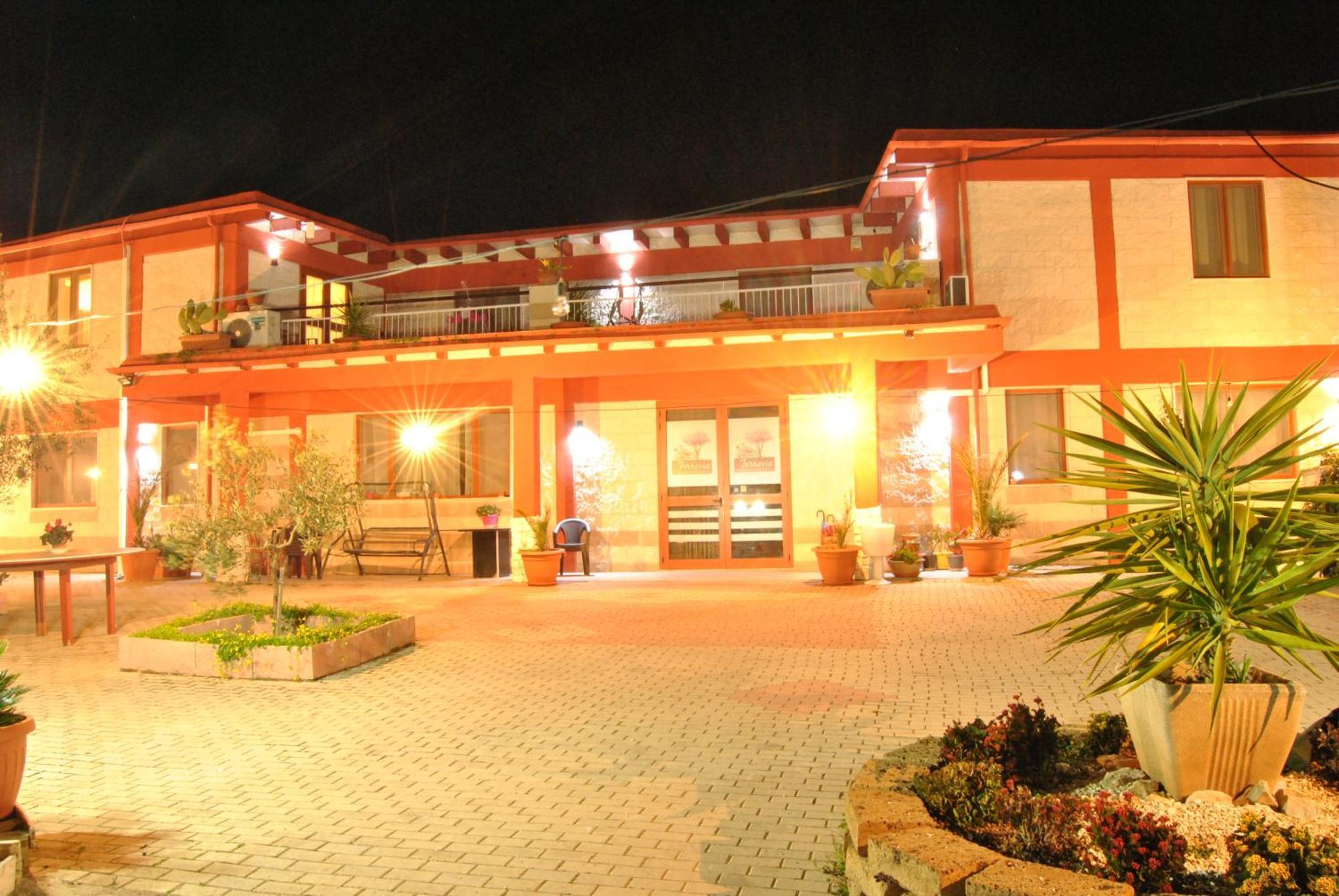 Agriturismo La Ferrovia Мольфетта Экстерьер фото